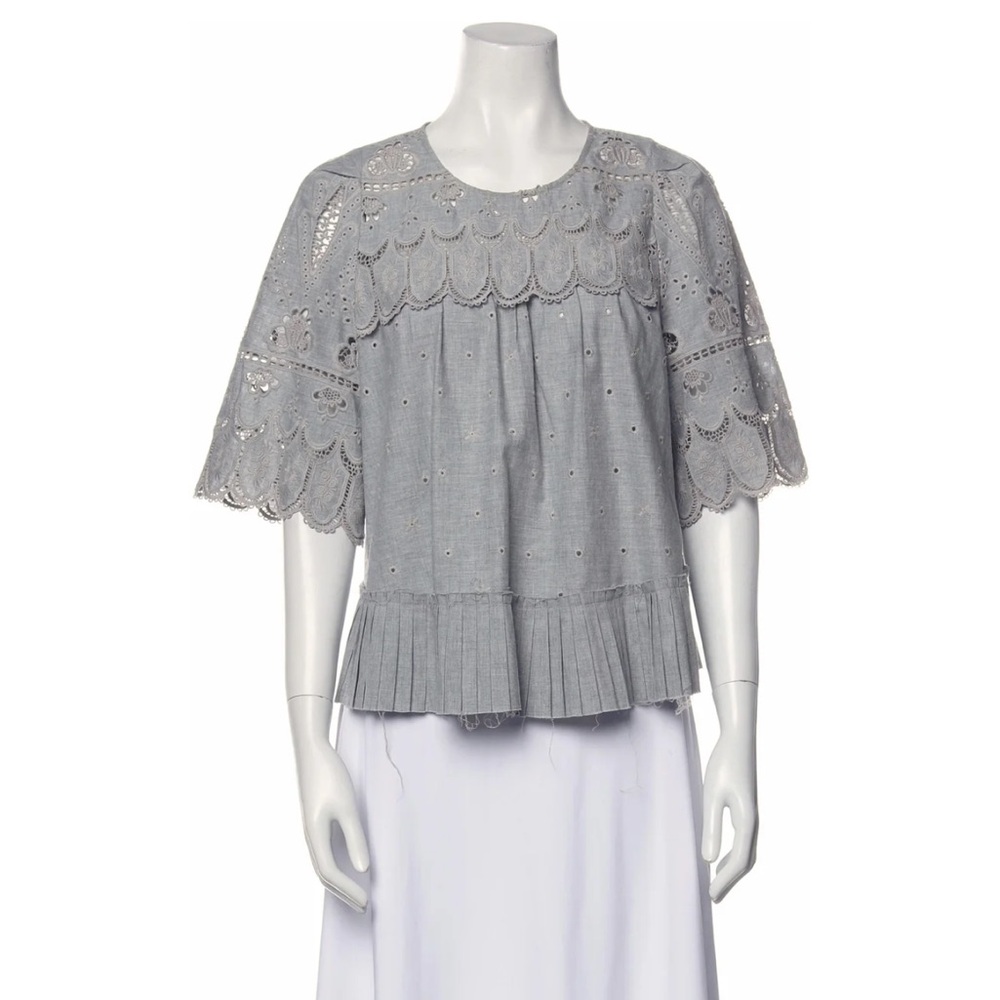 Lace Pattern Crew Neck Blouse
Size: S | US 4